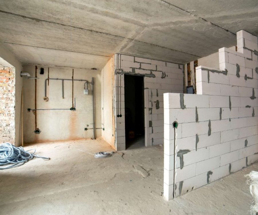 interior-of-an-apartment-room-with-bare-walls-and-2022-01-12-06-51-59-utc